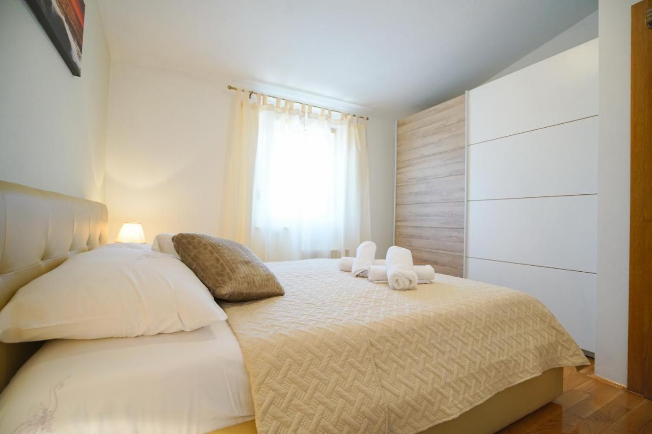 Apartment Nicol Задар Екстер'єр фото