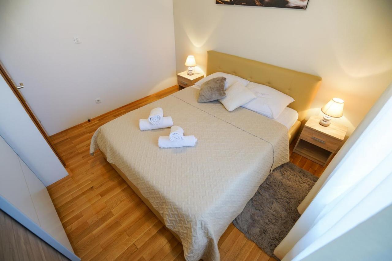 Apartment Nicol Задар Екстер'єр фото