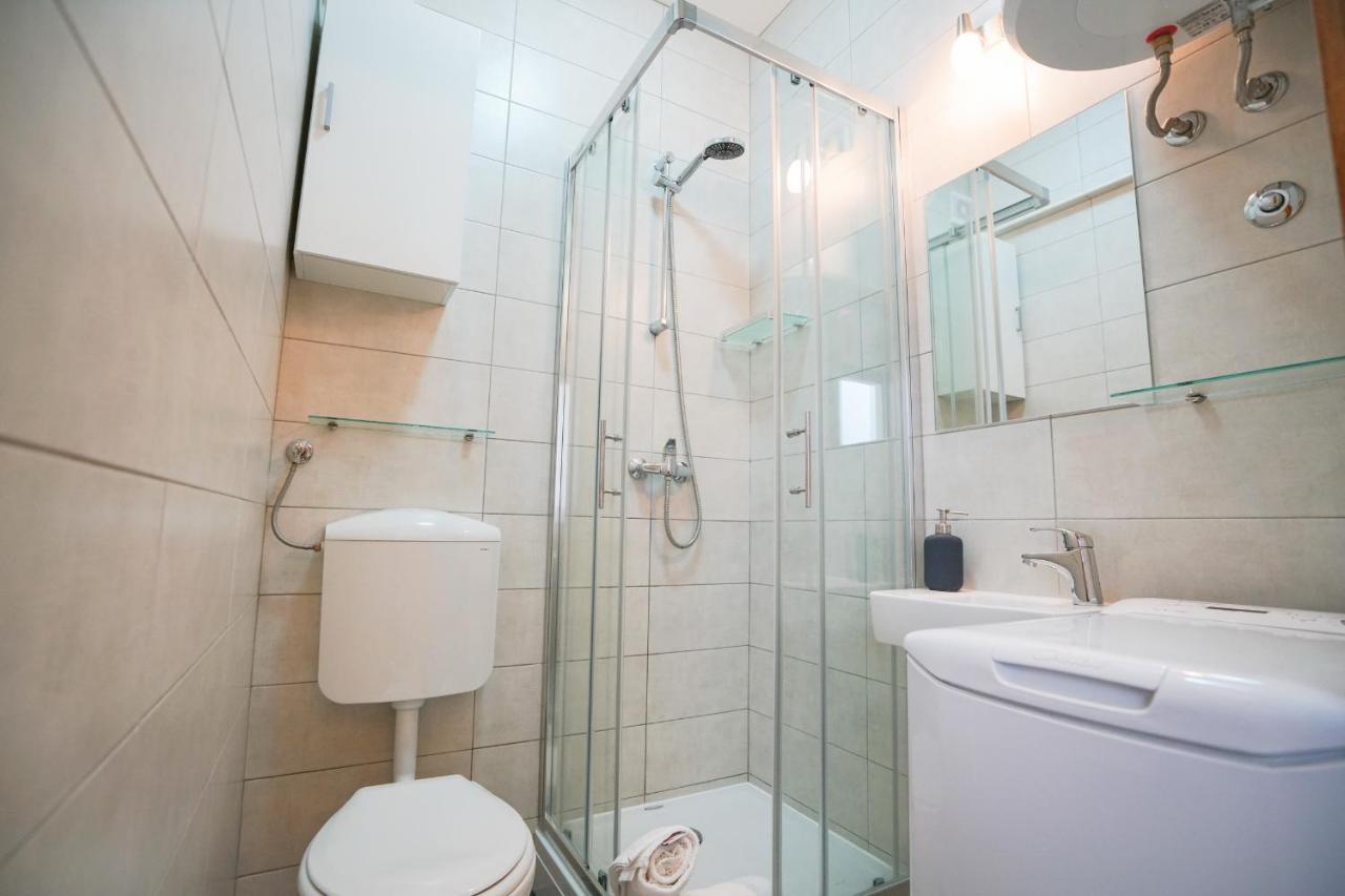 Apartment Nicol Задар Екстер'єр фото