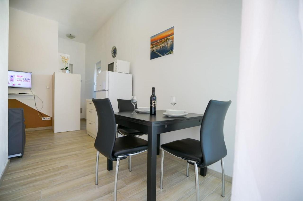 Apartment Nicol Задар Екстер'єр фото